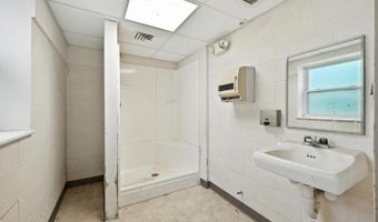 10 Pethaven Ln, Augusta, ME 04330