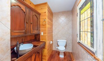 35 McKinney Rd, Asheville, NC 28805