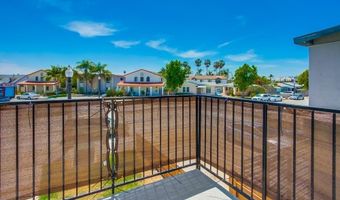 4527 Contour Blvd 4, San Diego, CA 92115