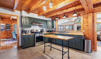 81 Barnum Rd, Windham, NY 12454