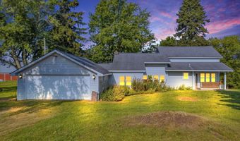 1504 S State, Applegate, MI 48401
