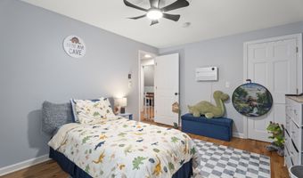 15 Blueberry Ln, Burlington, CT 06013