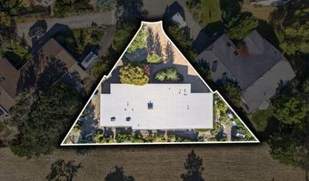 738 Fairway Ct, Ashland, OR 97520