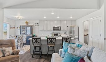 715 Apex Trl, Ault, CO 80610