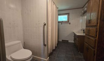 507 S CHURCH St, Albany, IL 61230