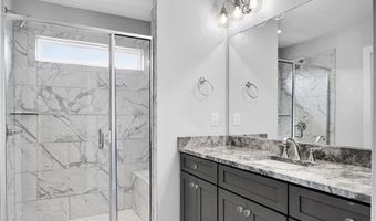 2106 MOORES MILL Rd 106, Auburn, AL 36830