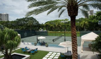 3900 Island Blvd B204, Aventura, FL 33160