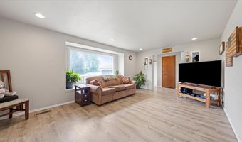 7 W Wagon Wheel Pr NW, Benton City, WA 99320