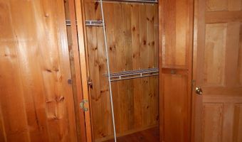 17 W Birch Ln, Beaver Cove, ME 04441