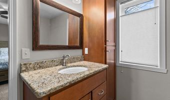 606 S WILD ROSE Ln, Appleton, WI 54914