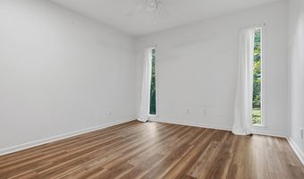 2206 Ashford Dr, Albany, GA 31721