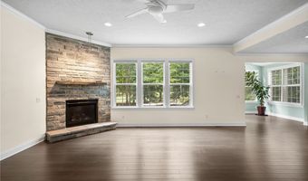 85 Brighton Dr, Aurora, OH 44202