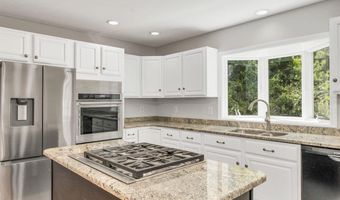 5 Sullivan Dr, Bow, NH 03304