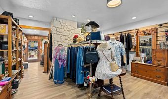 2560-66 Alpine Blvd, Alpine, CA 91901