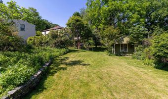 950 BRADFIELD Rd, Abington, PA 19001