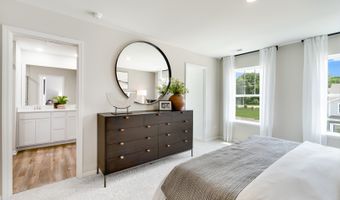 1266 Glenmont St, Algonquin, IL 60102