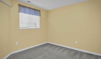 626 Highview Circle Dr, Ballwin, MO 63021