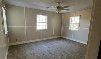 311 E A St, Atoka, OK 74525