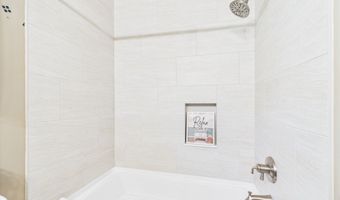 2111 Angie Ln, Anderson, IN 46017