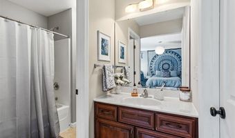 14454 Sunset Forest Ct, Ballwin, MO 63011