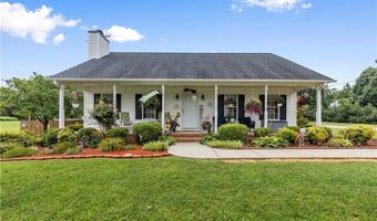 108 Camden Ct, Advance, NC 27006