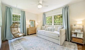 7022 Lancer Dr, Charlotte, NC 28226