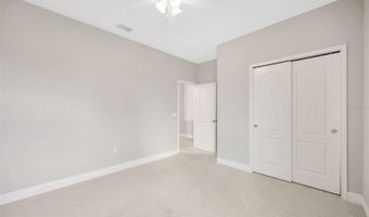 7010 OLD BENTON Dr, Apollo Beach, FL 33572