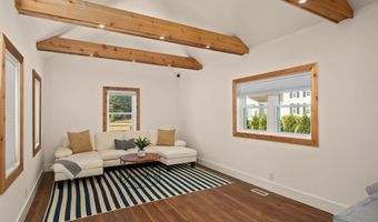 292 Narrow Shore Rd, Aydlett, NC 27916
