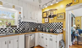 417 S MAIN St, Berlin, MD 21811