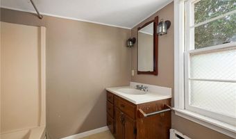 1289 South Rd, East Greenwich, RI 02818