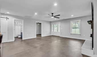 111 Stevenson Dr, Belton, SC 29627