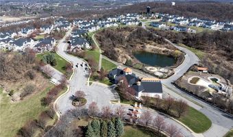 302 Pointe View Dr, Adams Twp., PA 16046