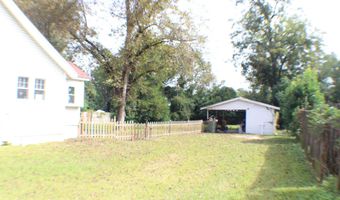 906 Fair St, Camden, SC 29020