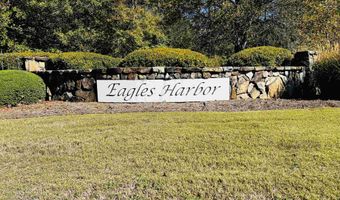 711 Eagles Harbor Dr, Hodges, SC 29653