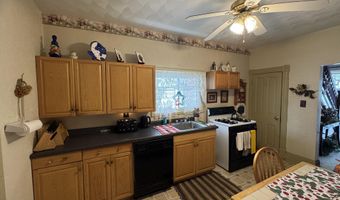 1421 17th Ave, Altoona, PA 16601