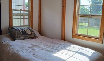 205 W Cedar Circle Ter, Alma, KS 66401