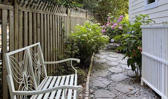 10 SAILORS Way, Annapolis, MD 21403