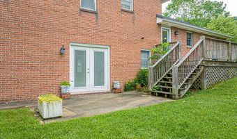 19464 Triple Crown Dr, Abingdon, VA 24211