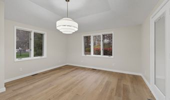 309 Glenbrook Ln, Avon, IN 46123