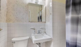 7805 FULBRIGHT Ct, Bethesda, MD 20817