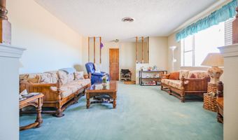 102 Mountain Meadow Rd, Alamogordo, NM 88310