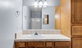 19128 Cedar Dr, Apple Valley, CA 92308