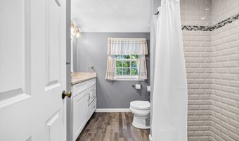 19 Greenleaf St, Billerica, MA 01821