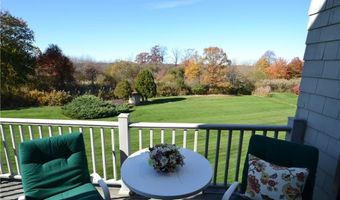 49 Seabreeze Ln 49, Bristol, RI 02809