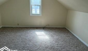 1317 E Commercial St, Algona, IA 50511