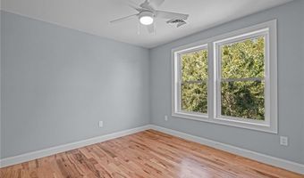135 Old Mill Blvd, Warwick, RI 02889