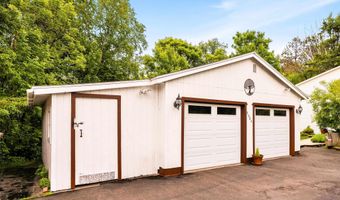 5084 Woodland Ave, Bagley, MN 55803
