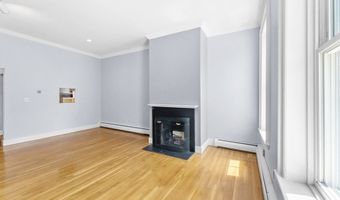 828-834 E Fifth St 4, Boston, MA 02127