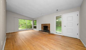 2125 Needham Rd, Ann Arbor, MI 48104