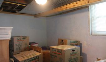 828 N Anthony Ave, Anthony, KS 67003